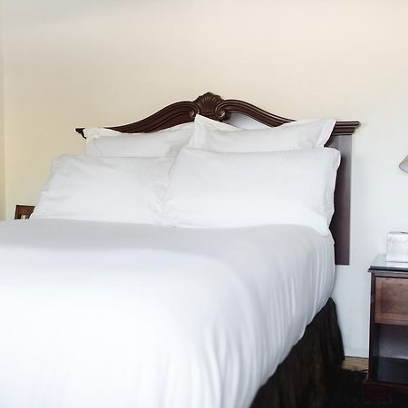 Cozy Mountain Motel Austin Kültér fotó